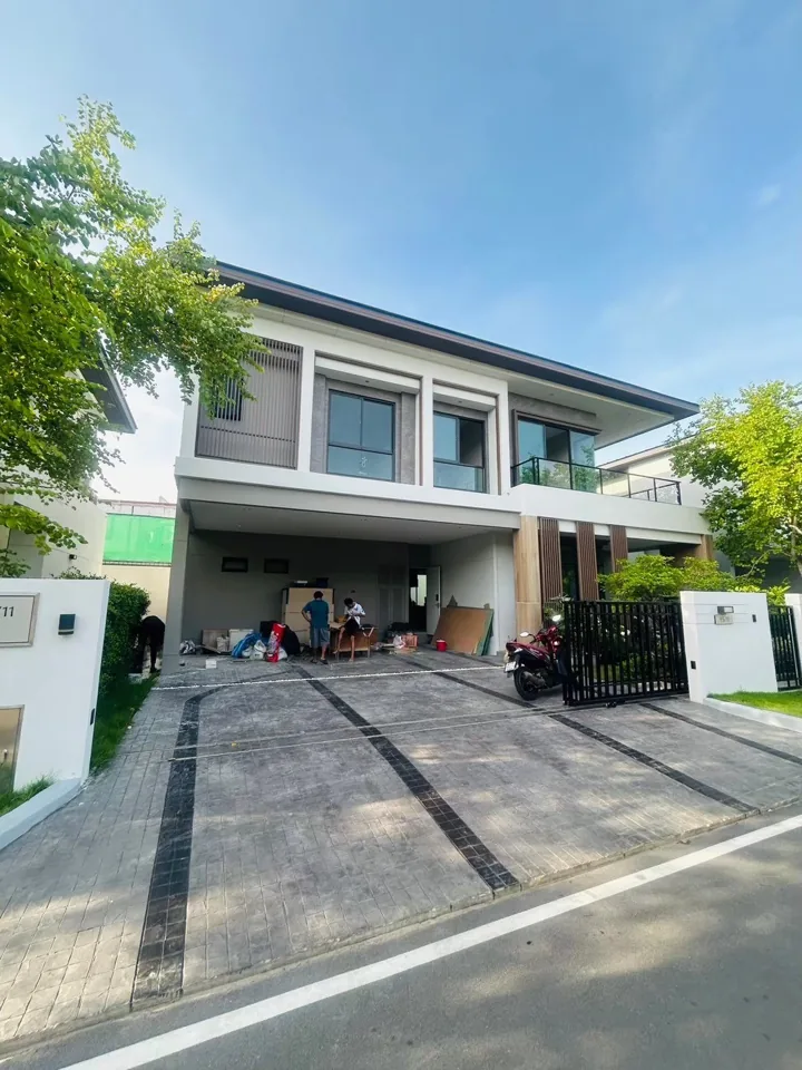 หมู่บ้าน บูเลอวาร์ด บางนา-ตลาด
